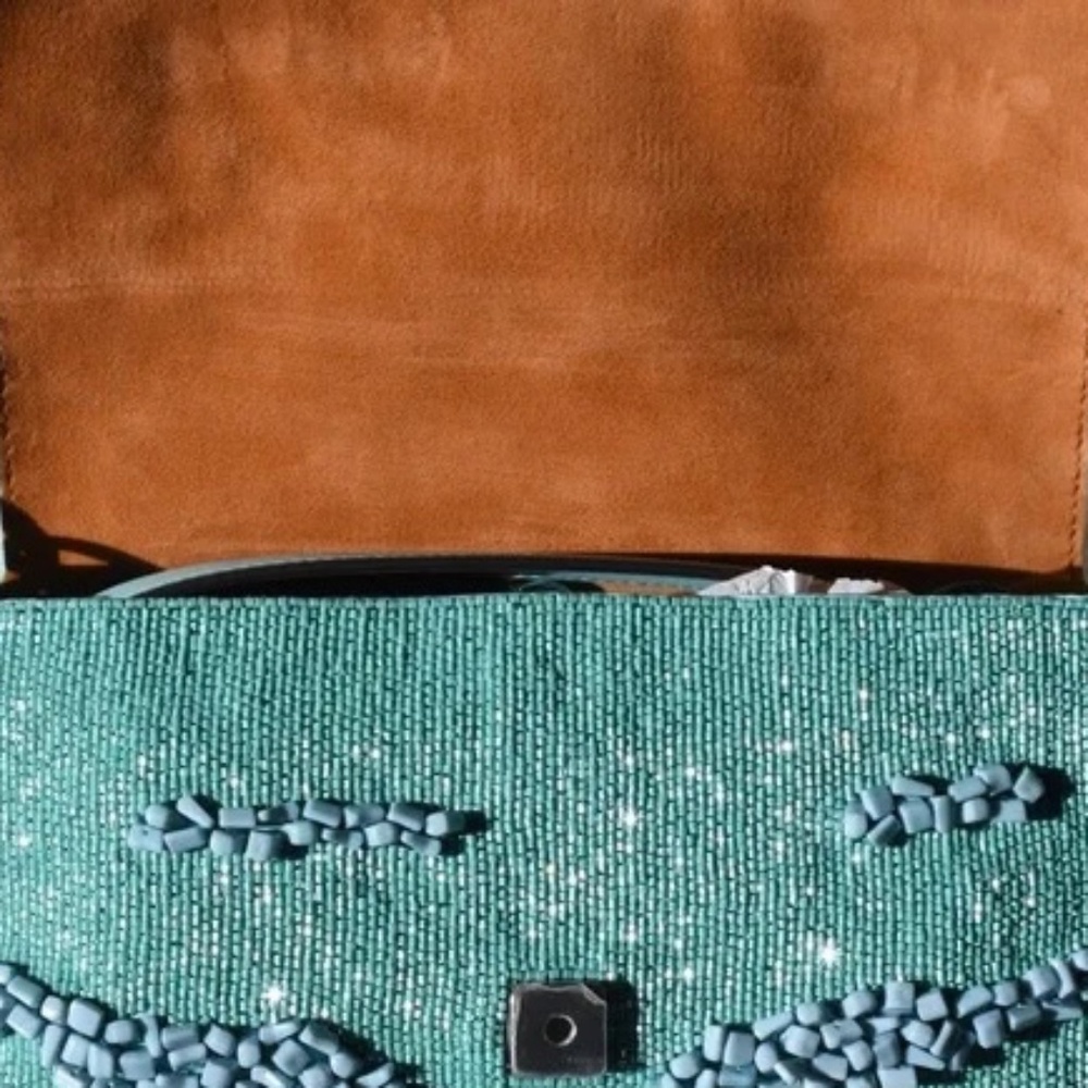 Fendi Baguette - Picture 2 of 3